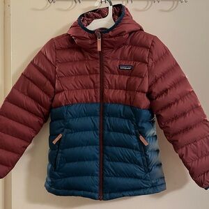 Patagonia kids reversible Down Sweater Hoodie Jacket, size medium